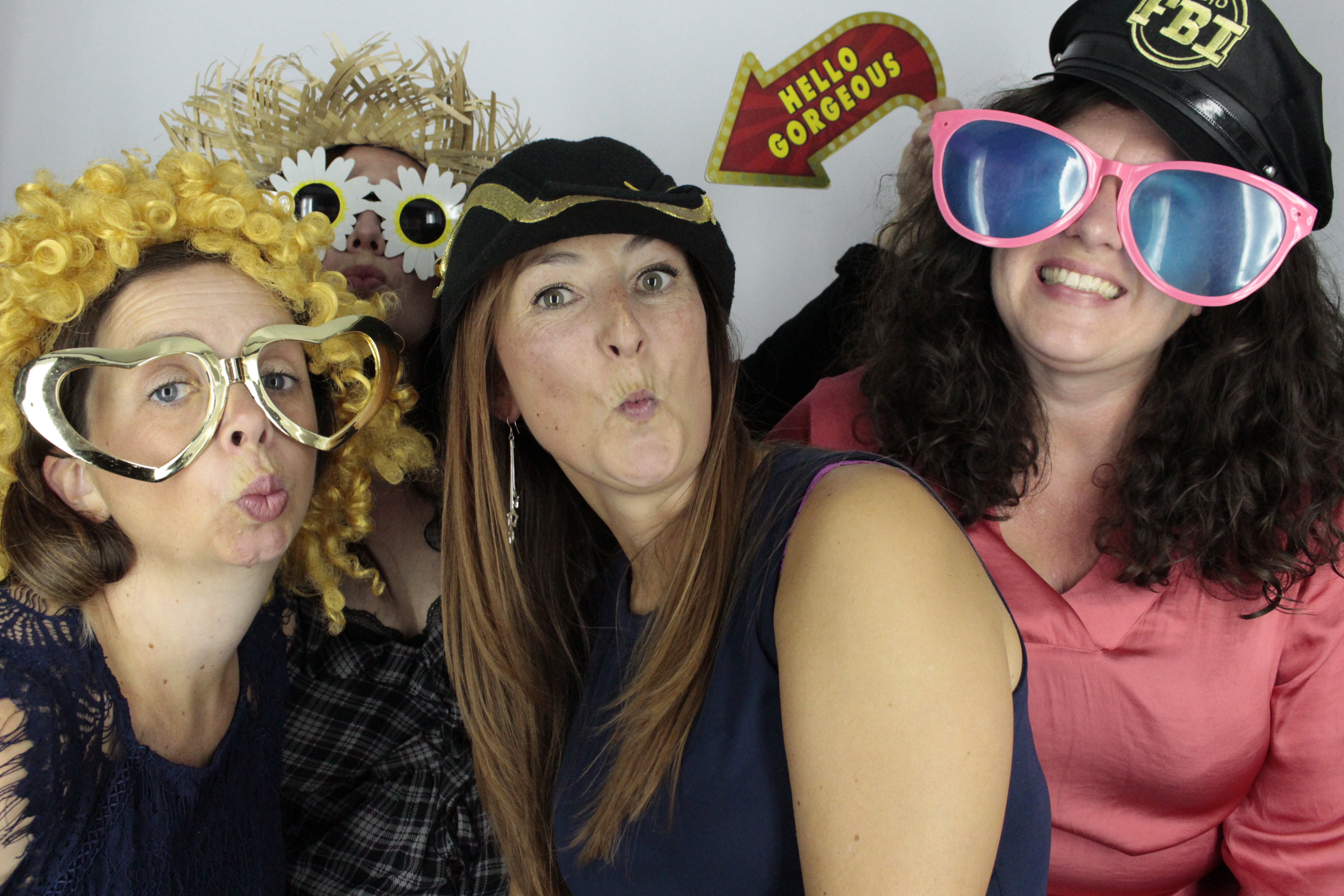 Nicola's 40th Birthday  | View more photos from the event at gallery.myphotoboothexperience.co.uk/u/MyPhotoBoothExperienceLtd/Nicolas-40th-Birthday